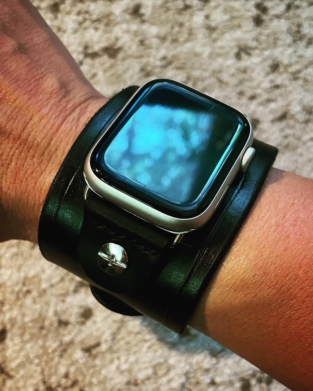 Classic Apple Watch Cuff